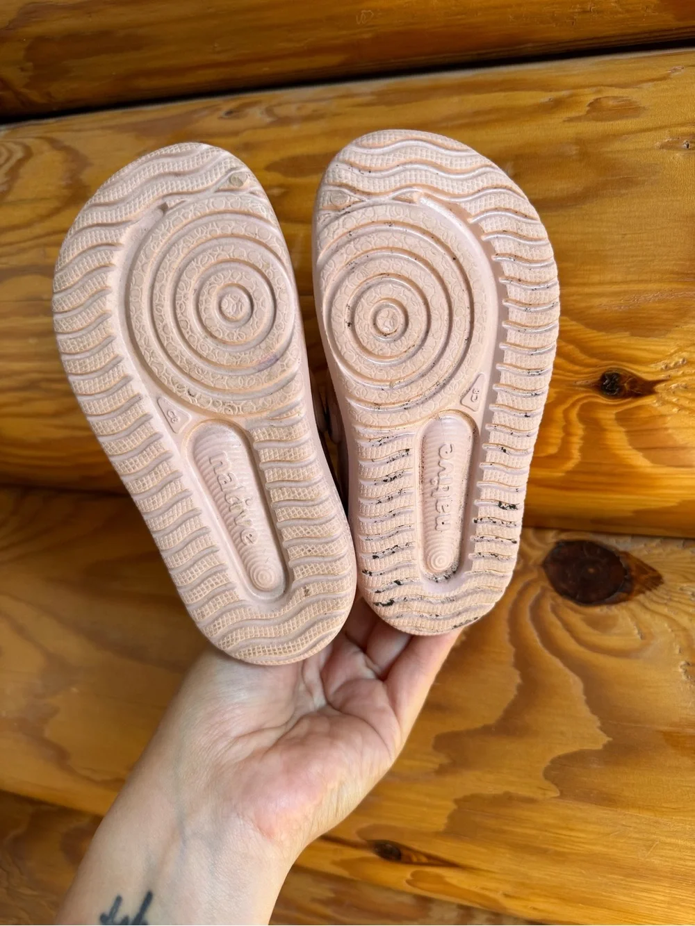 Native Chase Little Kids sandals- color Chameleon pink